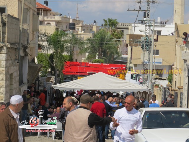 كفرقاسم : ابناء المرحوم الحاج محمد محمود عيسى  ابو لطفي  يُعدون وليمة غداء عن روح والدتهم المرحومة عزيزة عبد الرحمن عيسى  ام لطفي   رحمها الله 